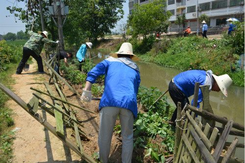 我更勤，水更清，民更亲