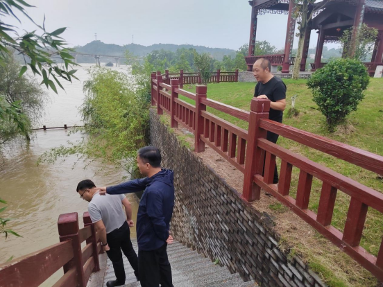 以“雨”为令  迎“汛”而上——战风雨，我们向险而行